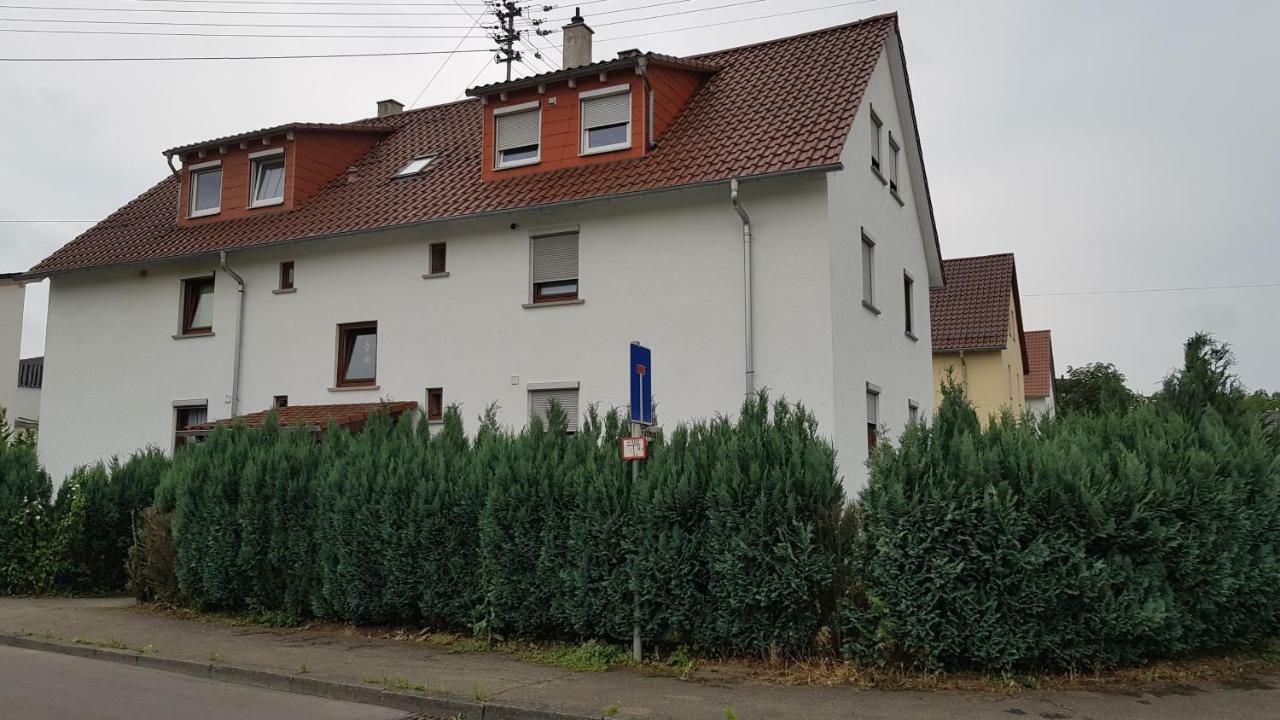 Outletcity Ferienwohnung Apartment 2 Metzingen  Exteriér fotografie